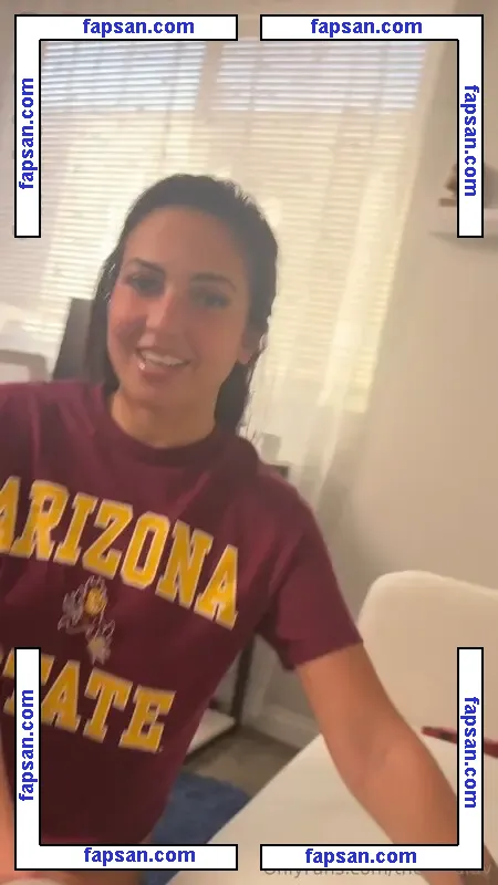 Mira Luv голая фото #0036 с Онлифанс