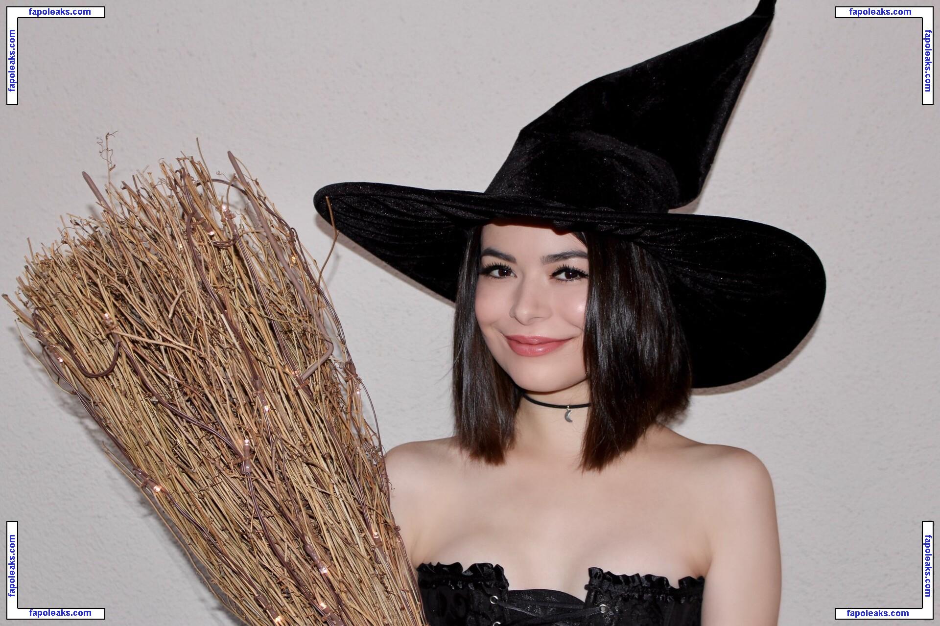 Miranda Cosgrove / mirandacosgrove голая фото #0230 с Онлифанс