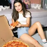 Miranda Cosgrove nude #0036