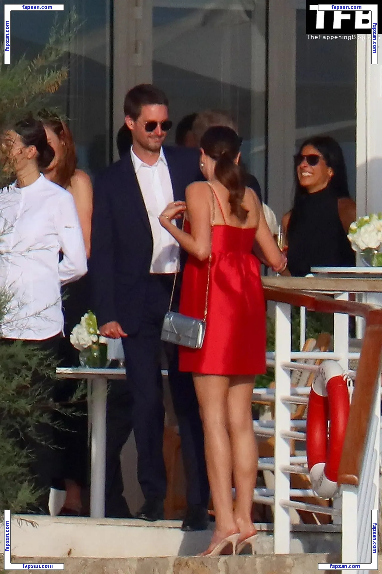 Miranda Kerr nude photo #0550 from OnlyFans