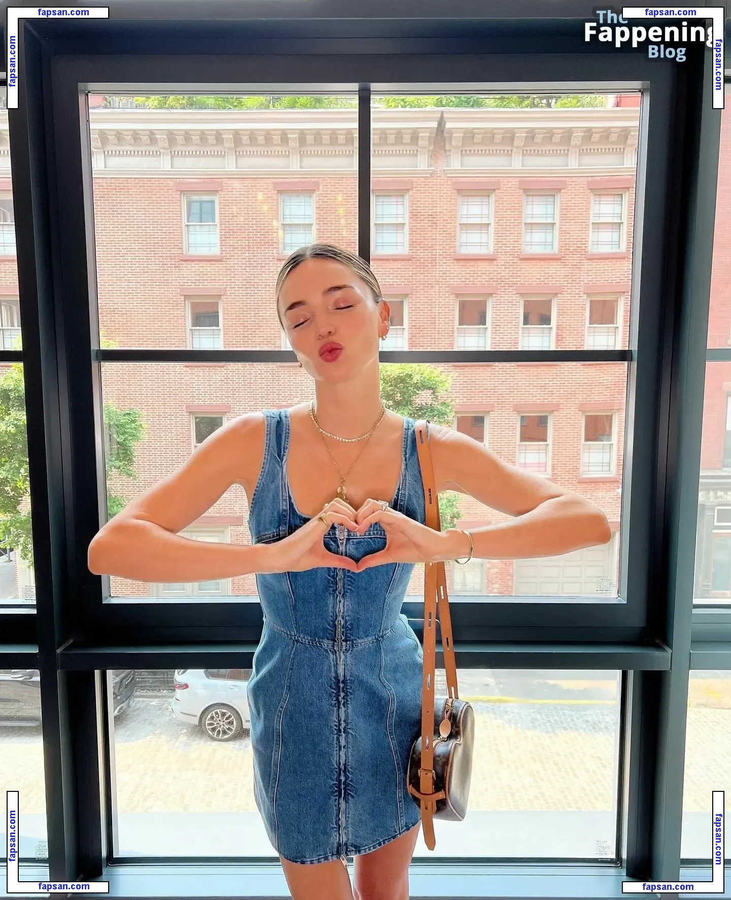 Miranda Kerr nude photo #0873 from OnlyFans