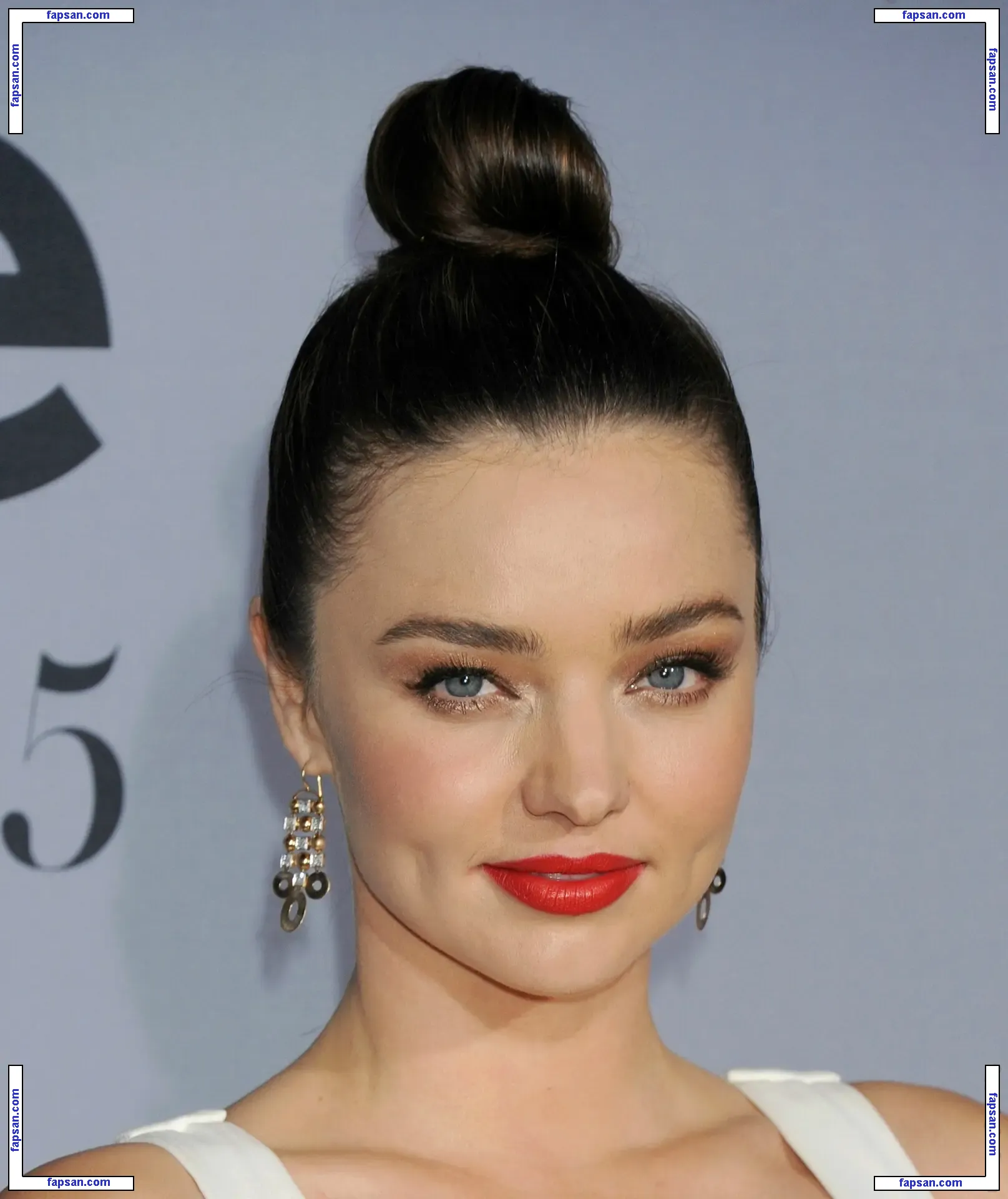 Miranda Kerr nude photo #0957 from OnlyFans