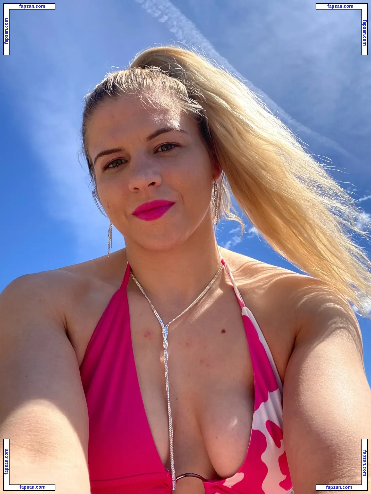 Miranda Maverick nude photo #0013 from OnlyFans