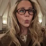 Miranda McKeon nude #0019