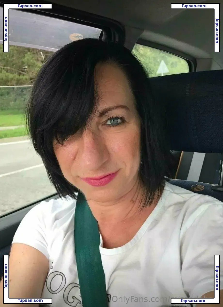 mirandahalil nude photo #0222 from OnlyFans