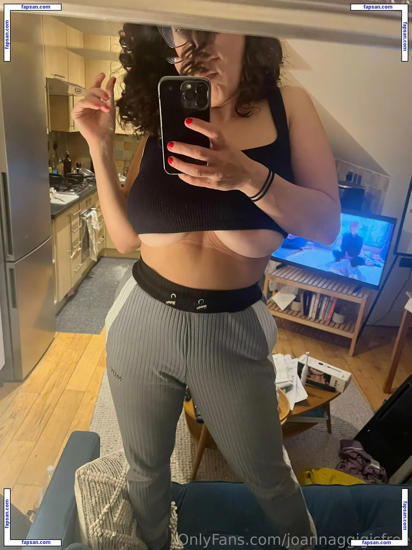 mirandamaracasfree nude photo #0002 from OnlyFans