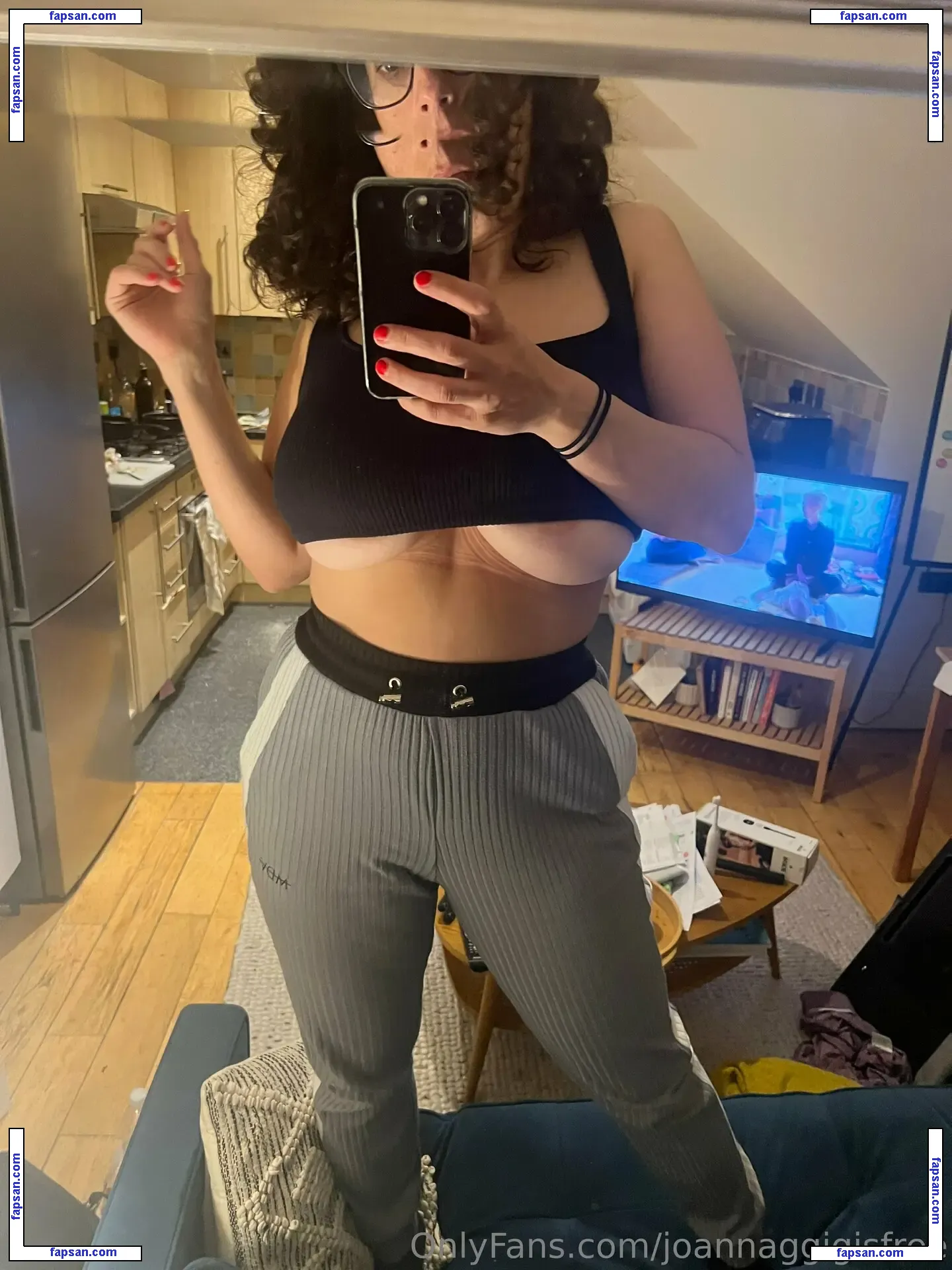 mirandamaracasfree nude photo #0011 from OnlyFans