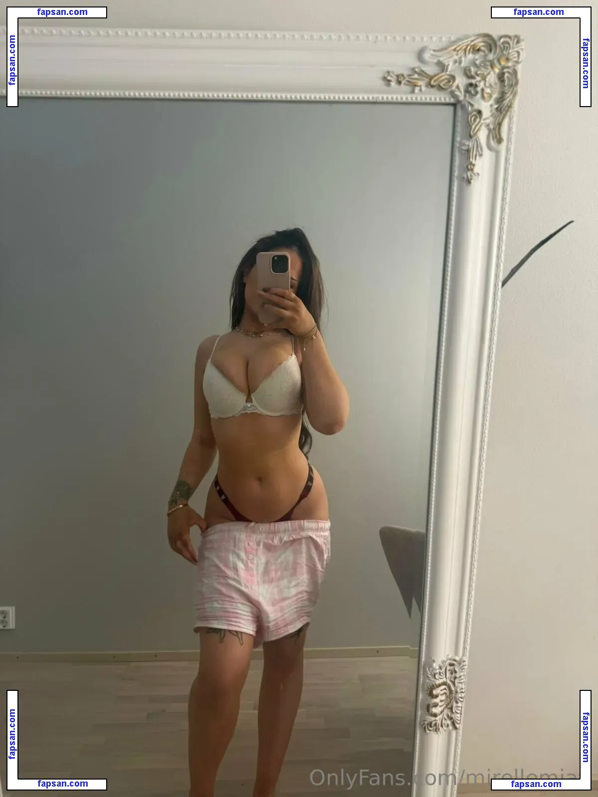 Mirellemiau nude photo #0007 from OnlyFans