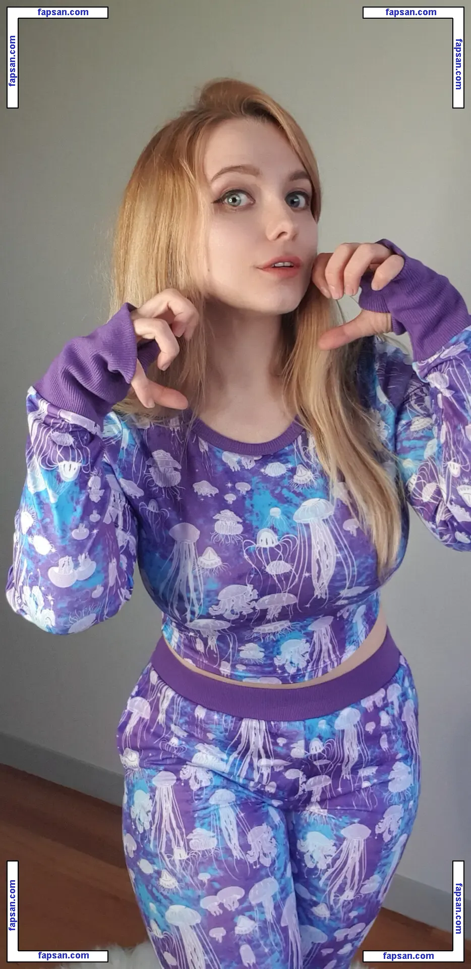 Mirikashi Cosplay nude photo #0154 from OnlyFans