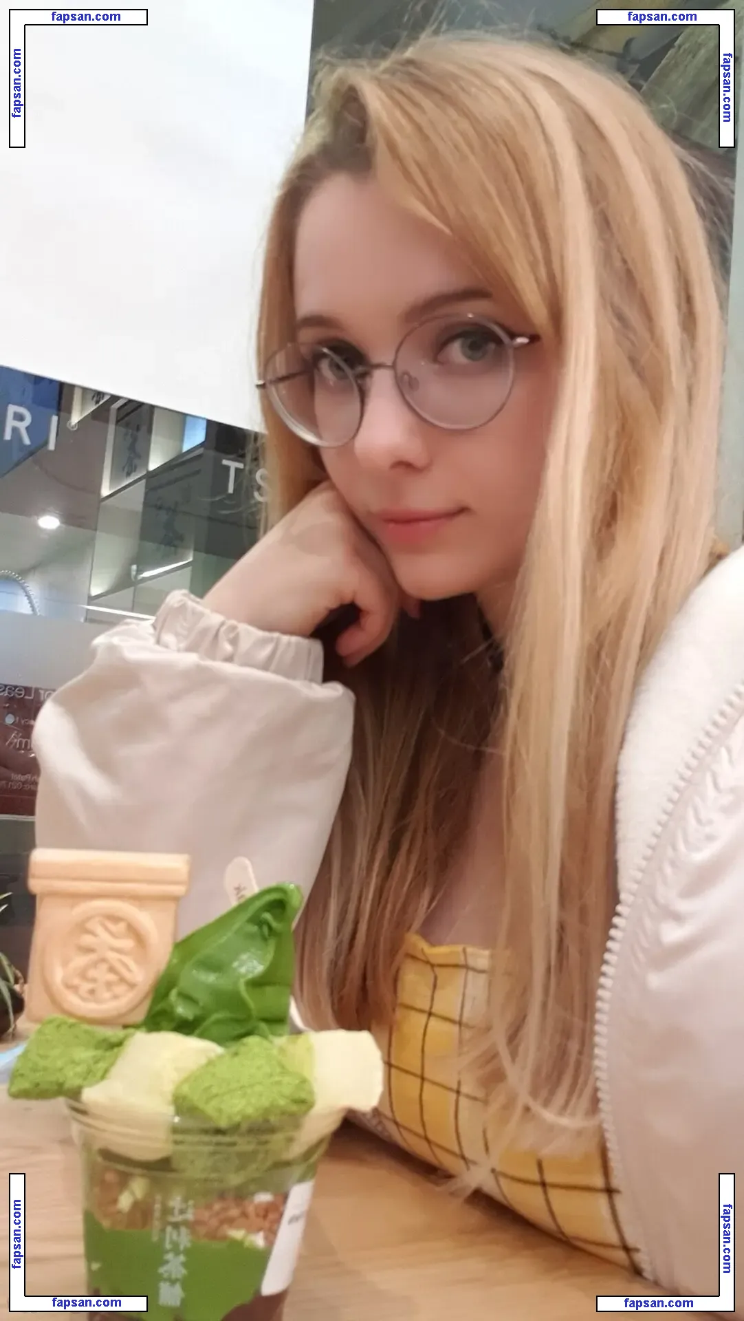 Mirikashi Cosplay nude photo #0629 from OnlyFans