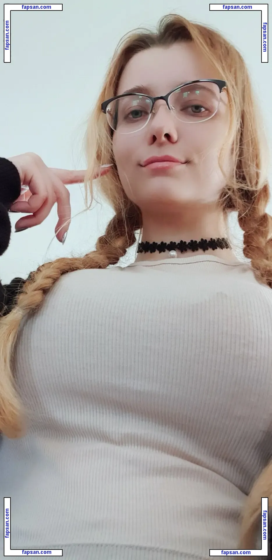 Mirikashi Cosplay nude photo #0630 from OnlyFans