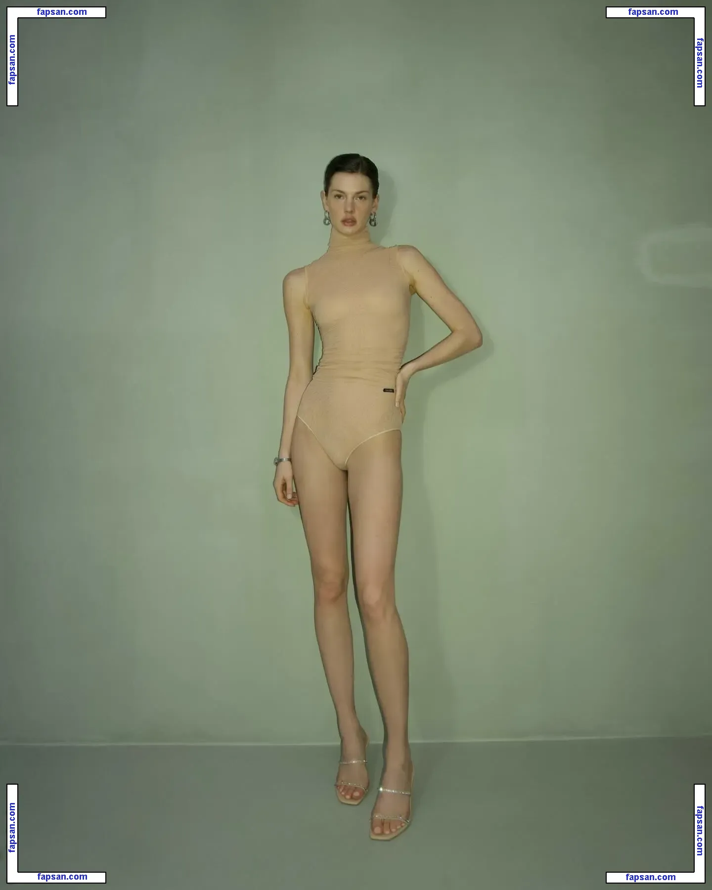 Mirthe Dijkstra nude photo #0002 from OnlyFans