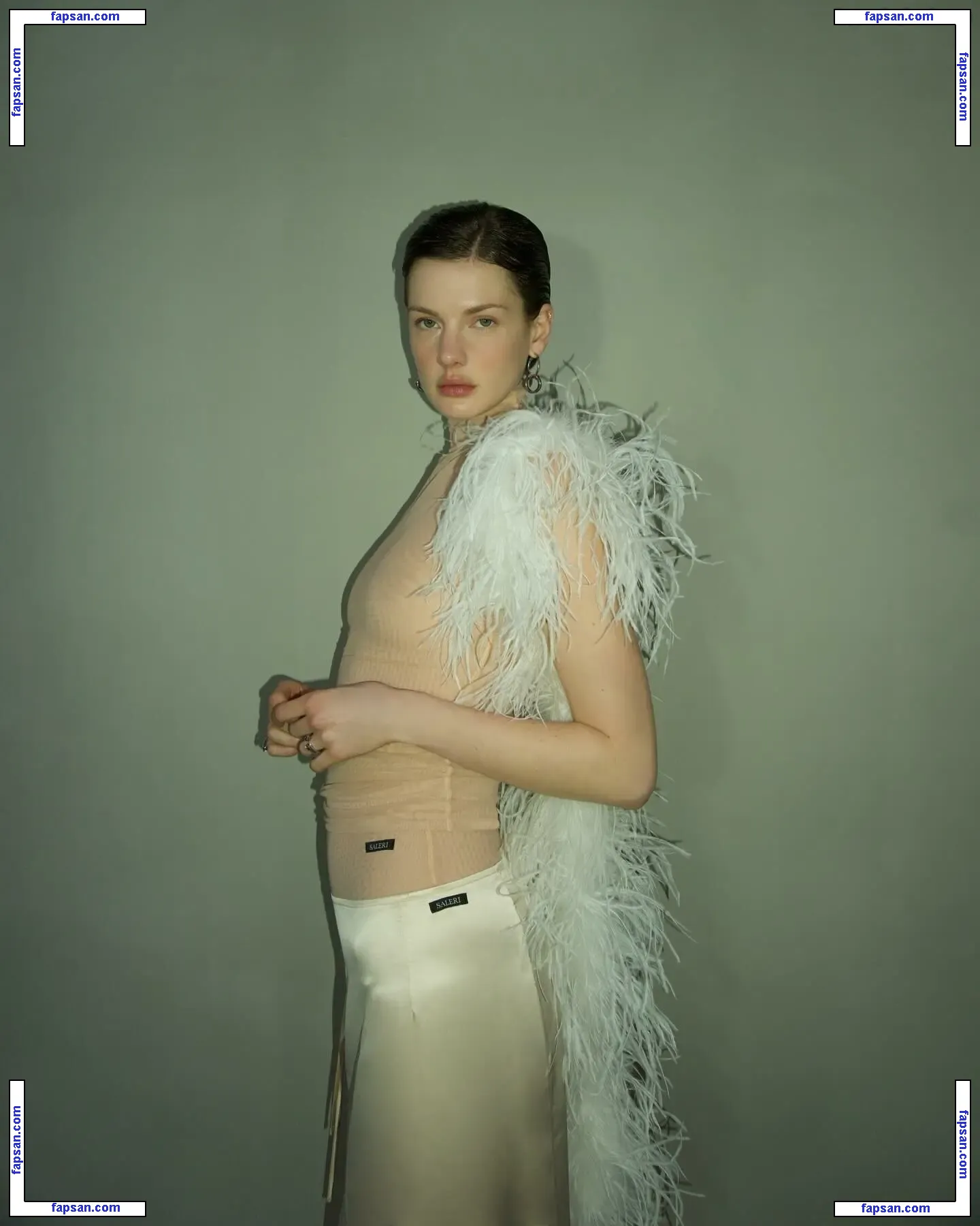 Mirthe Dijkstra nude photo #0006 from OnlyFans