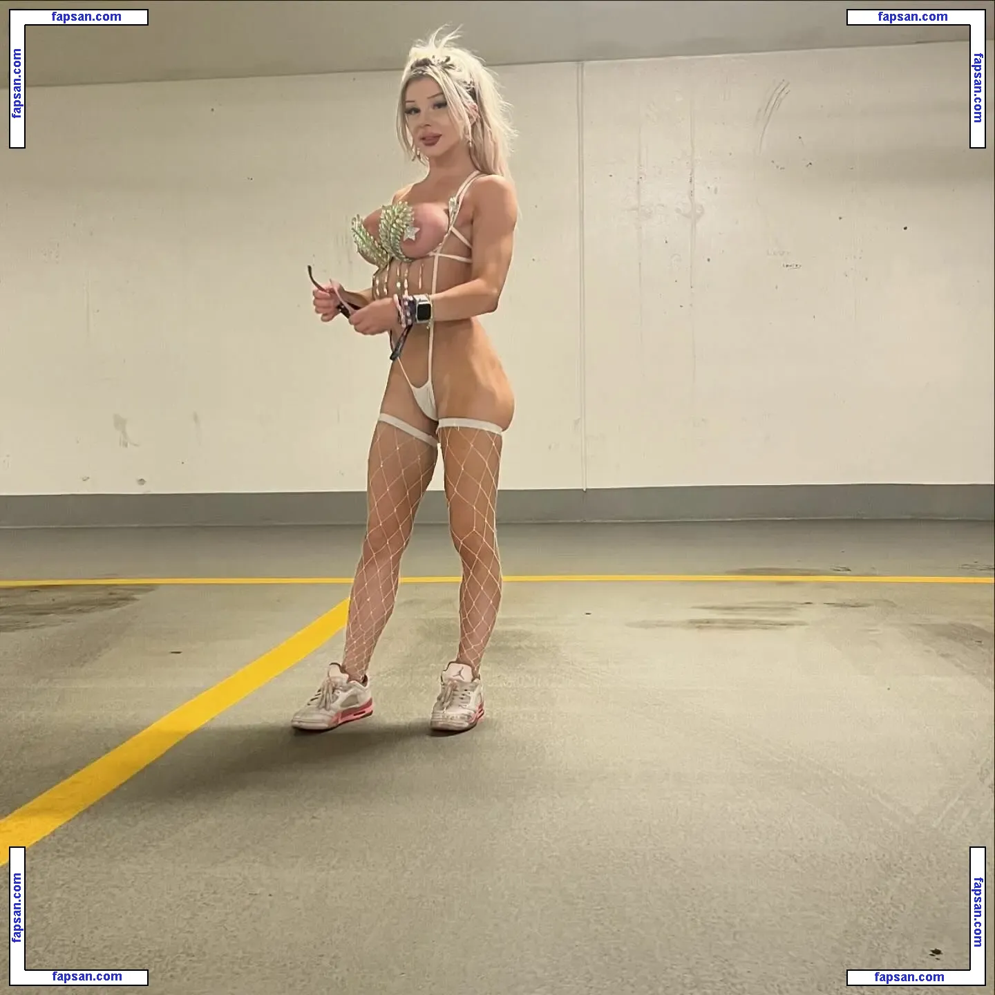 Miss Heart голая фото #0011 с Онлифанс