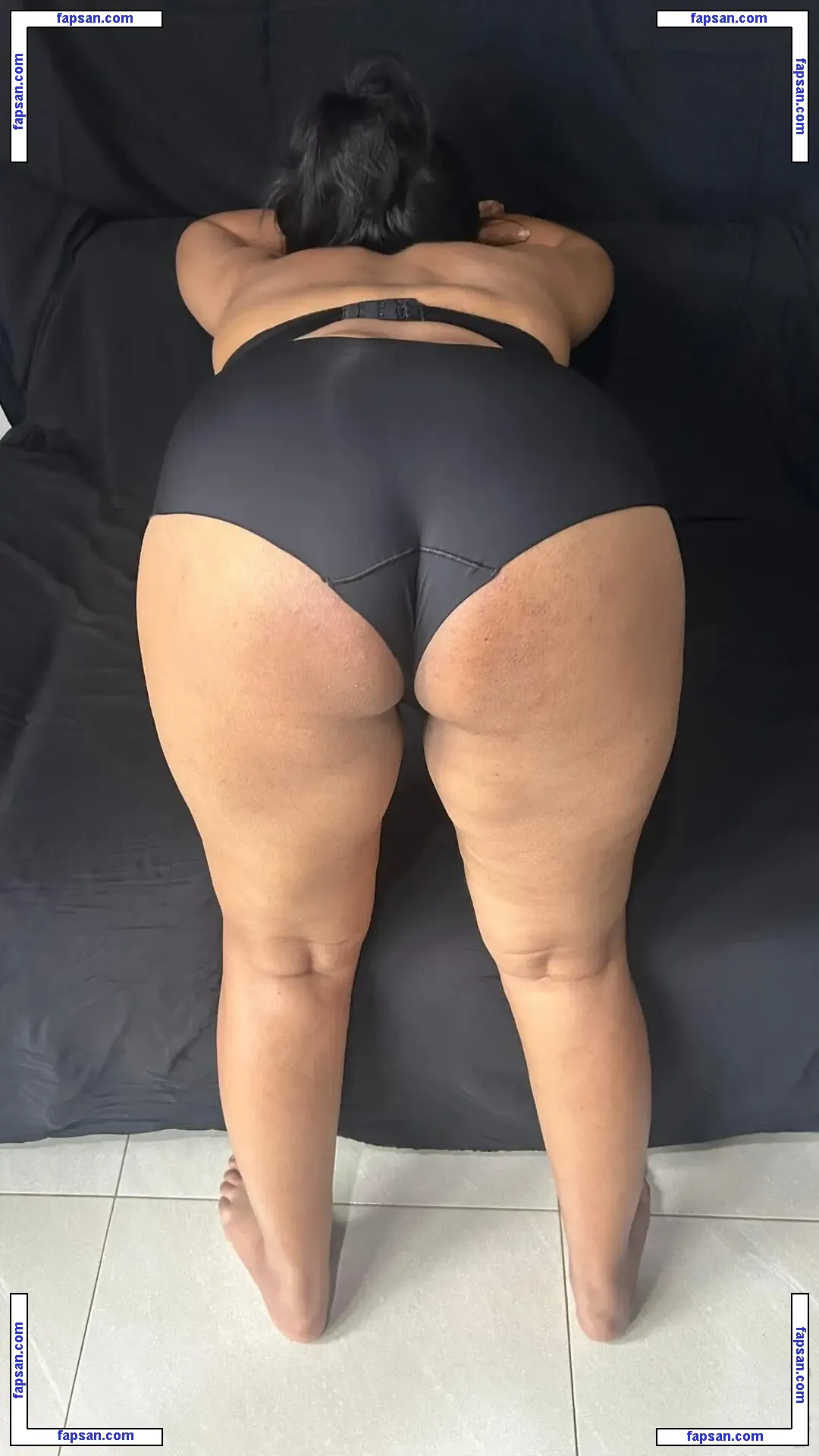 Miss Mi Afit голая фото #0001 с Онлифанс