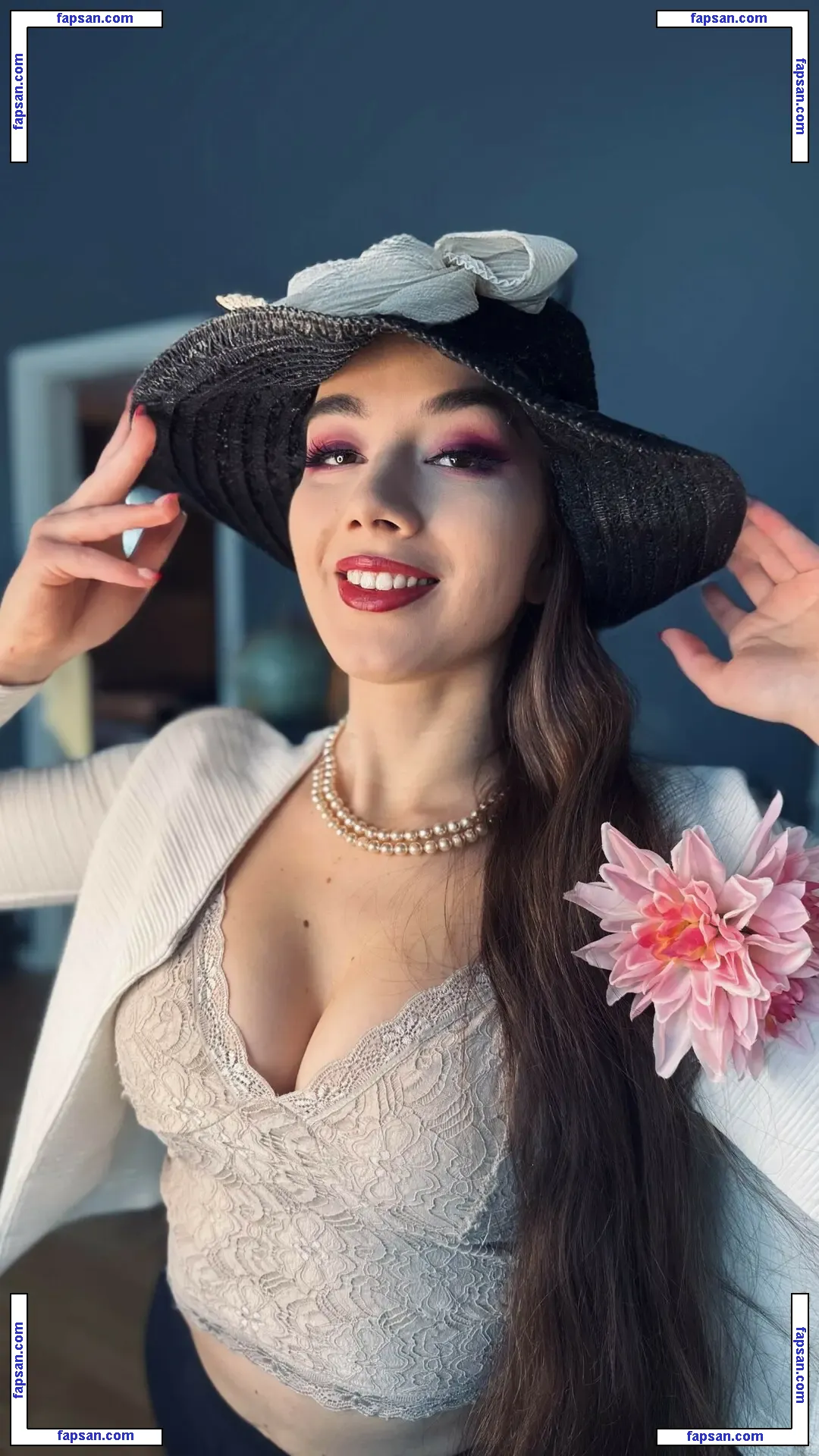 Miss Mikkaa голая фото #0356 с Онлифанс