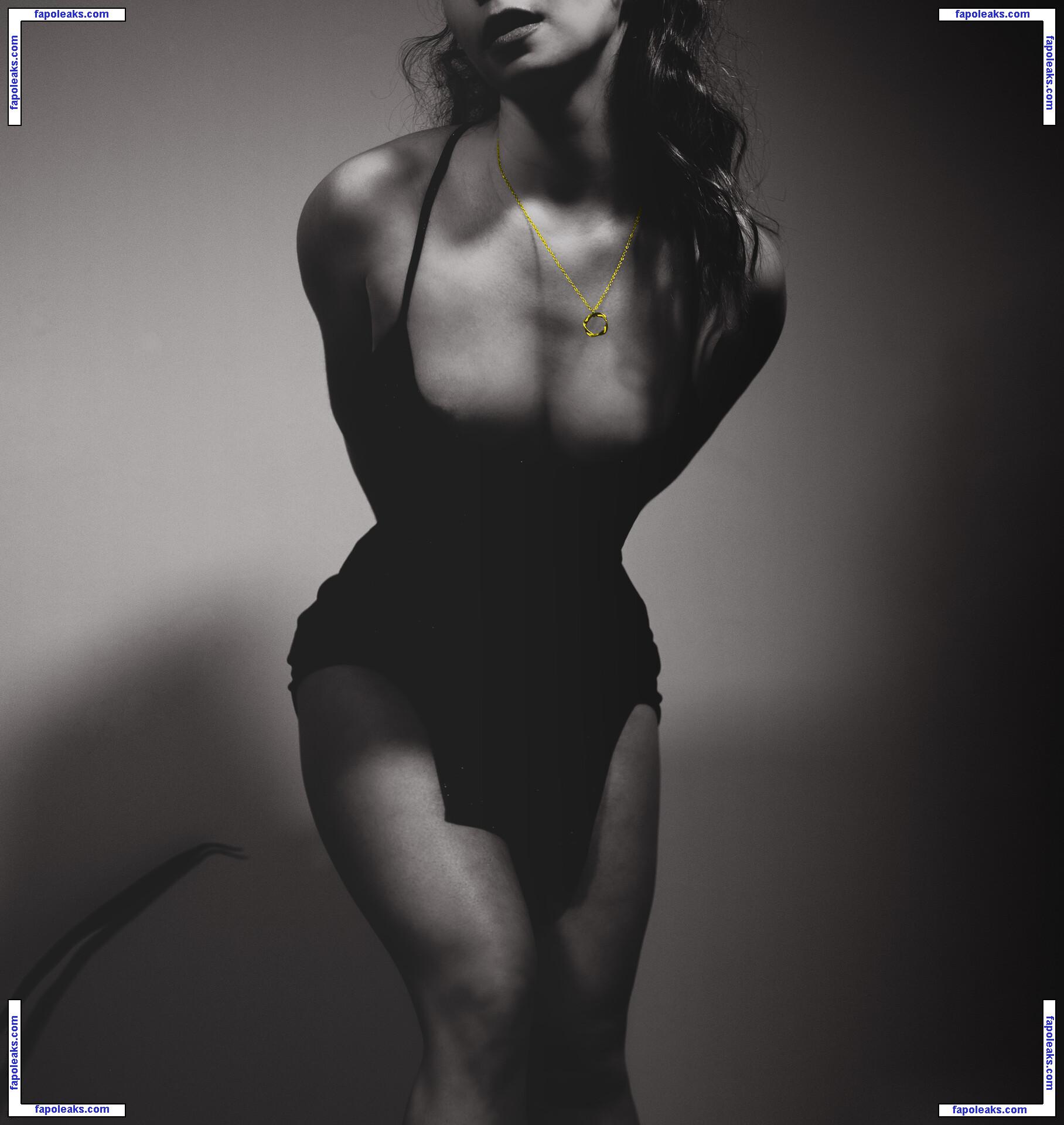 Miss Samodiva / MissSamodiva голая фото #0017 с Онлифанс