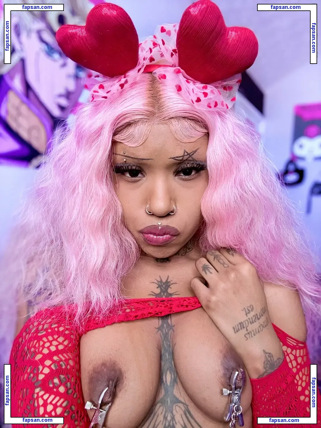 Miss Spookie голая фото #0008 с Онлифанс