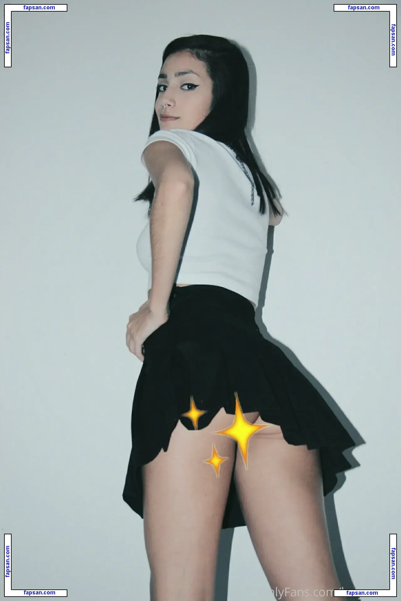 miss-venus nude photo #0012 from OnlyFans