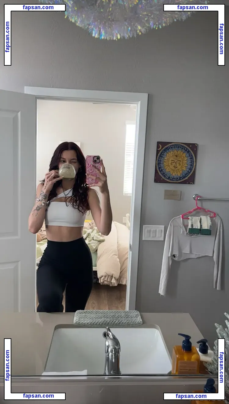 miss.x.bee nude photo #0461 from OnlyFans