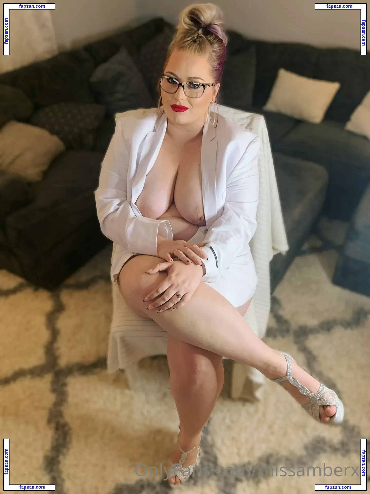 missamberxx nude photo #0003 from OnlyFans