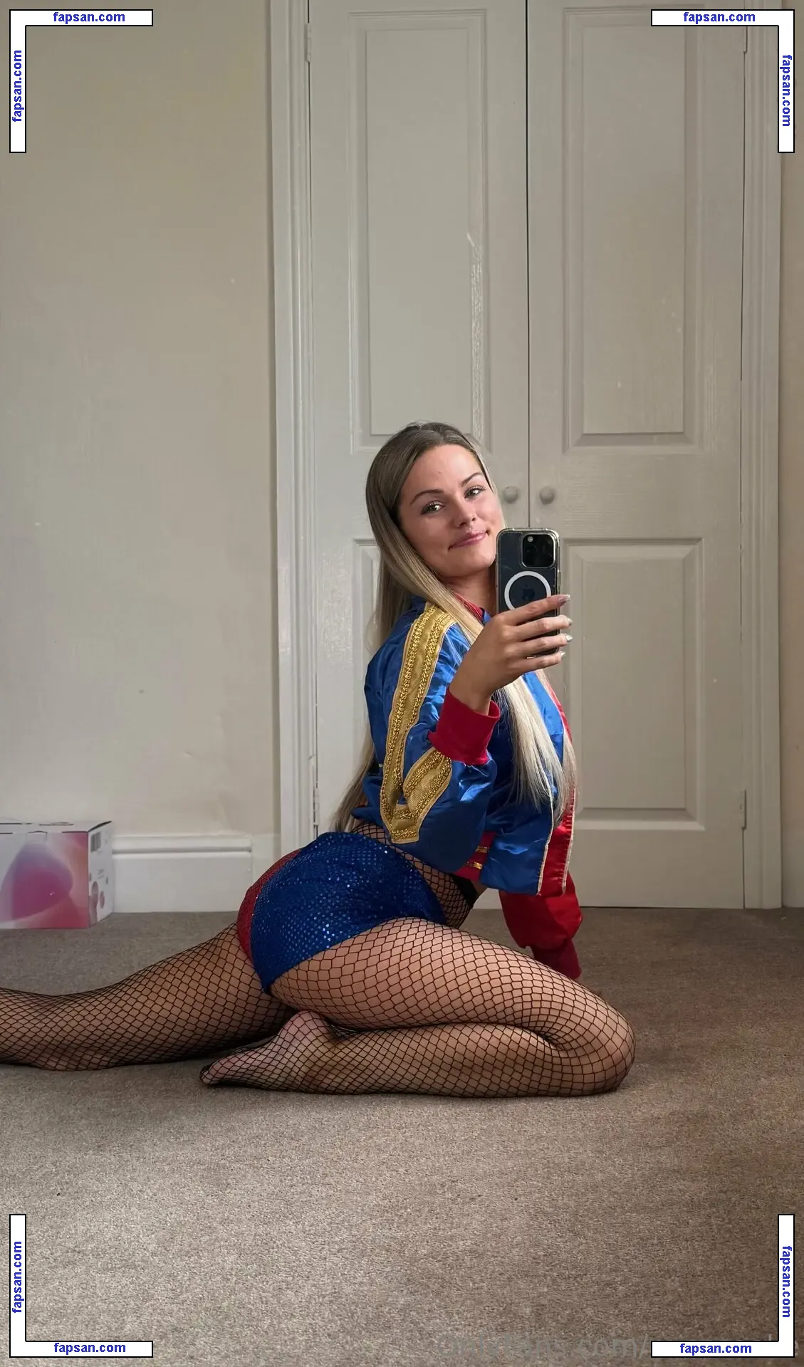 Misscooke nude photo #0056 from OnlyFans