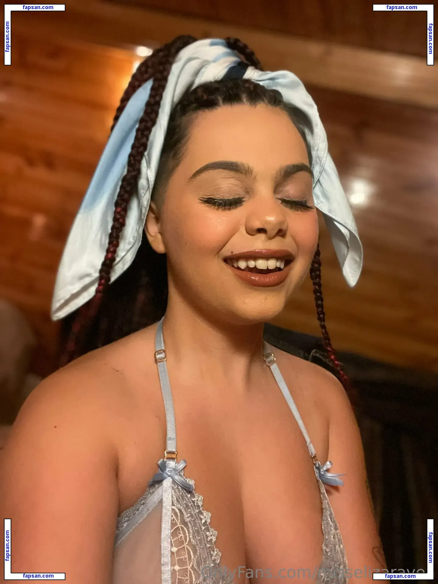 misselizaraven nude photo #0027 from OnlyFans