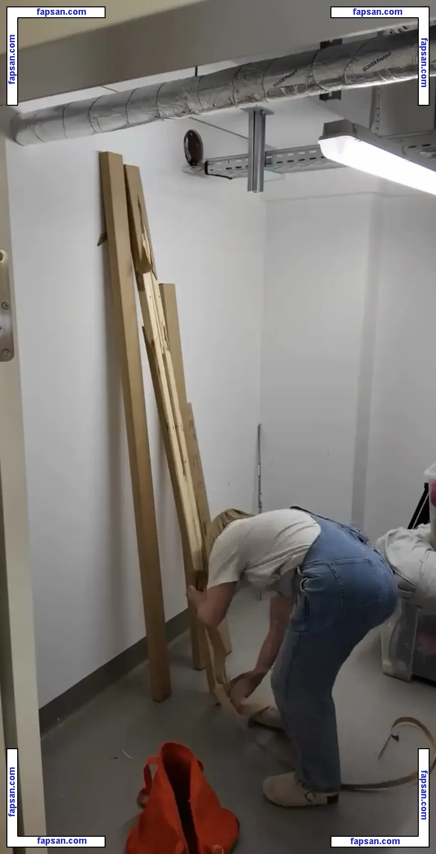 MissesVlog nude photo #0003 from OnlyFans