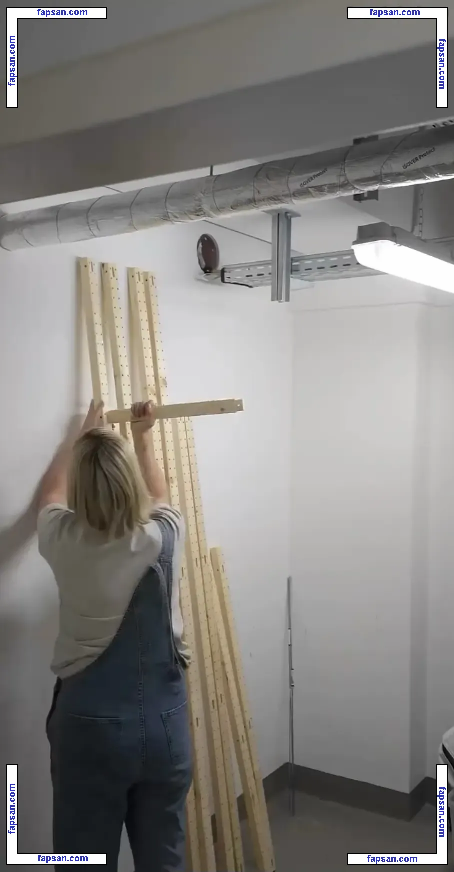 MissesVlog nude photo #0004 from OnlyFans