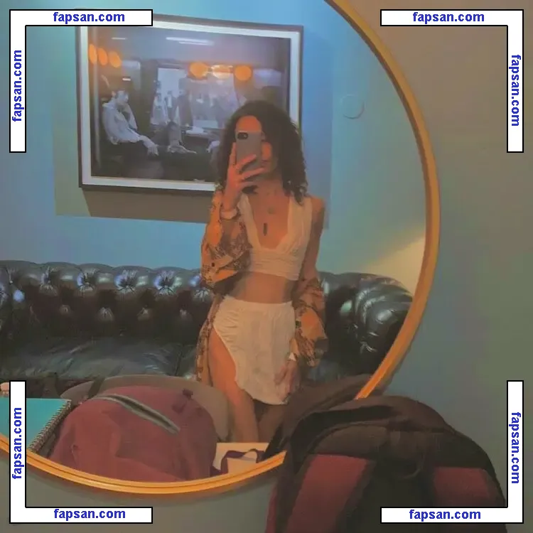 MissFairy nude photo #0030 from OnlyFans