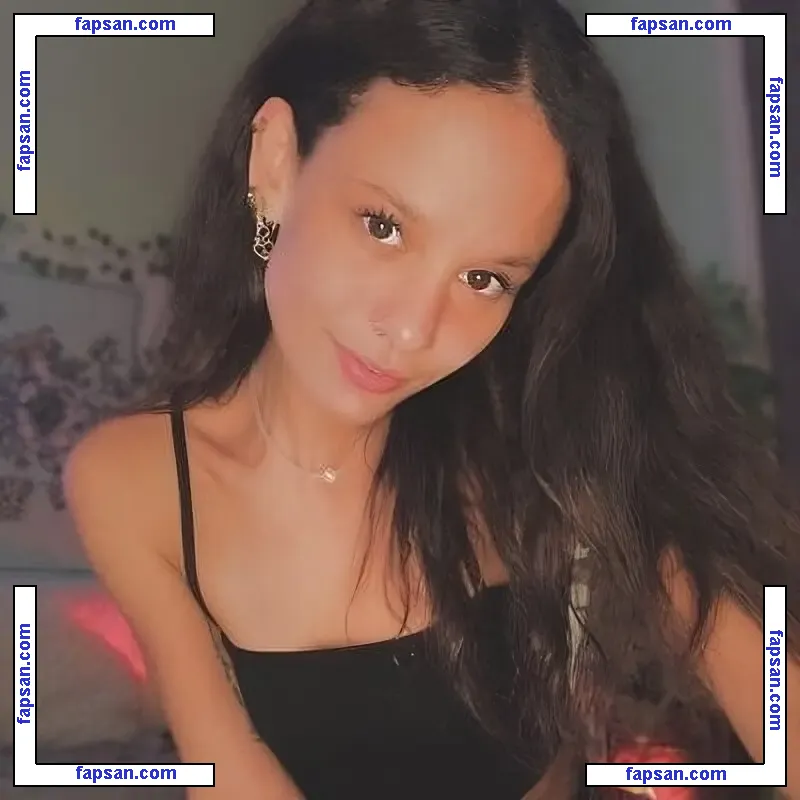 MissFairy nude photo #0040 from OnlyFans