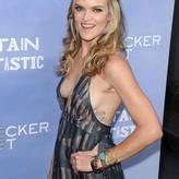 Missi Pyle голая #0014