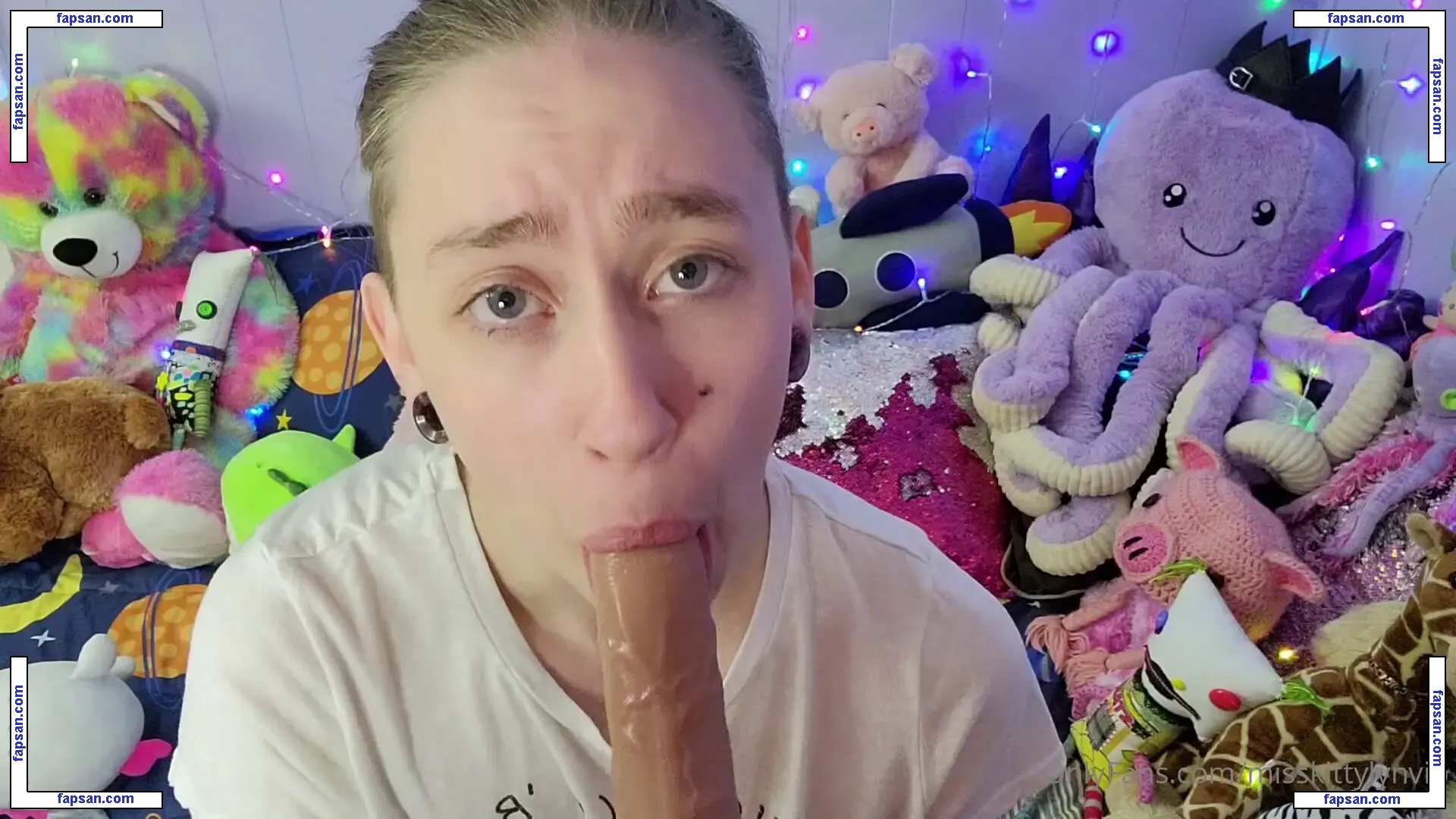 Misskittylyn голая фото #0025 с Онлифанс