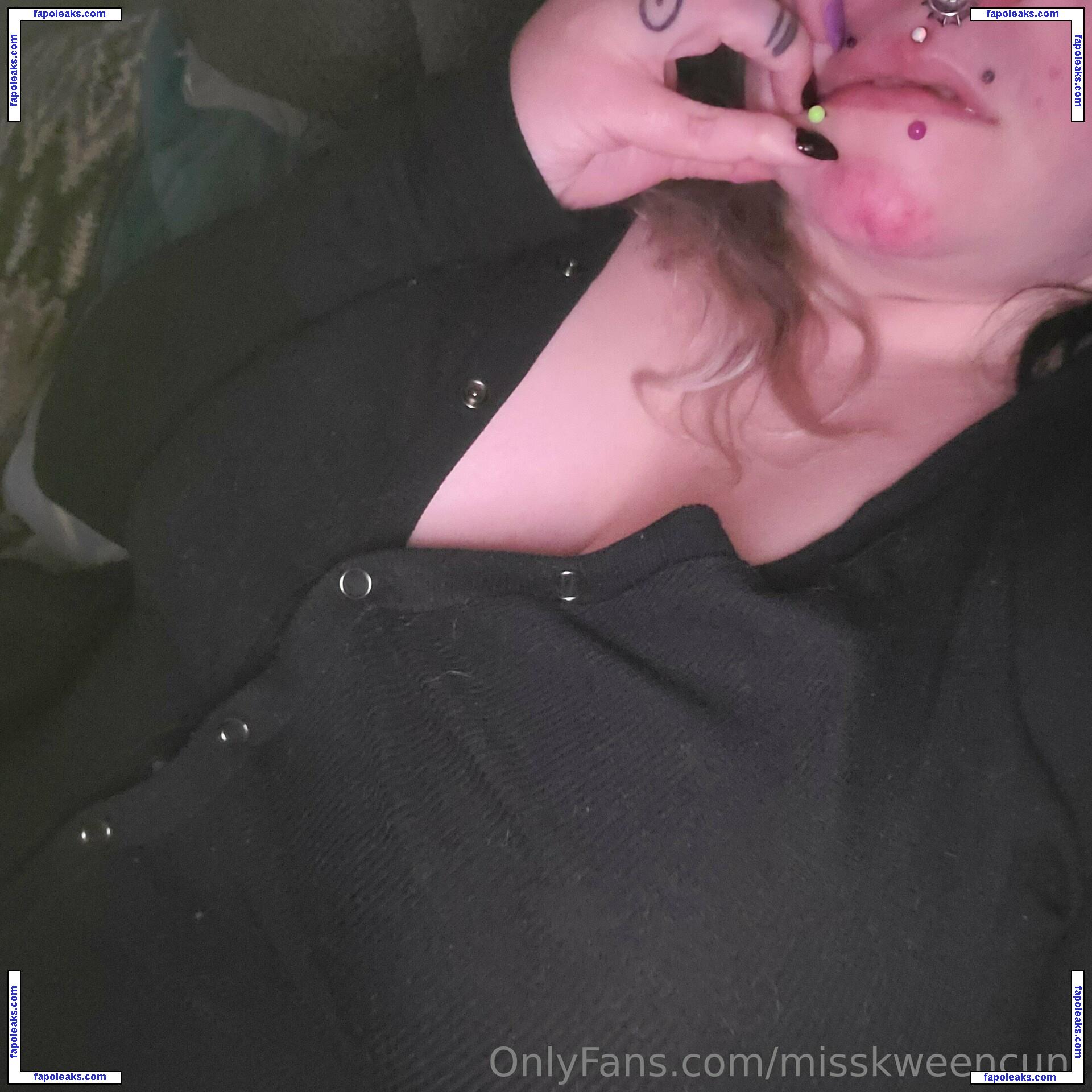 misskweencunt nude photo #0011 from OnlyFans