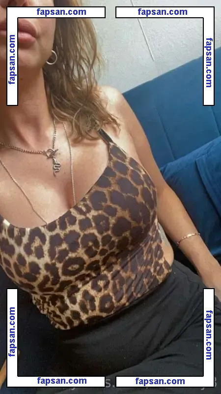misslilly8 nude photo #0013 from OnlyFans