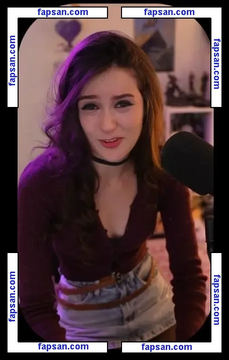 missluality голая фото #0018 с Онлифанс