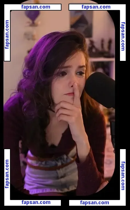 missluality голая фото #0025 с Онлифанс