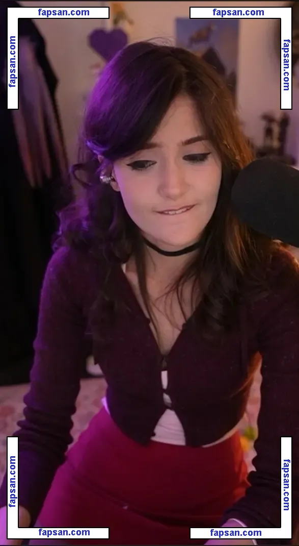 missluality голая фото #0026 с Онлифанс