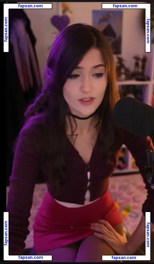 missluality голая фото #0032 с Онлифанс