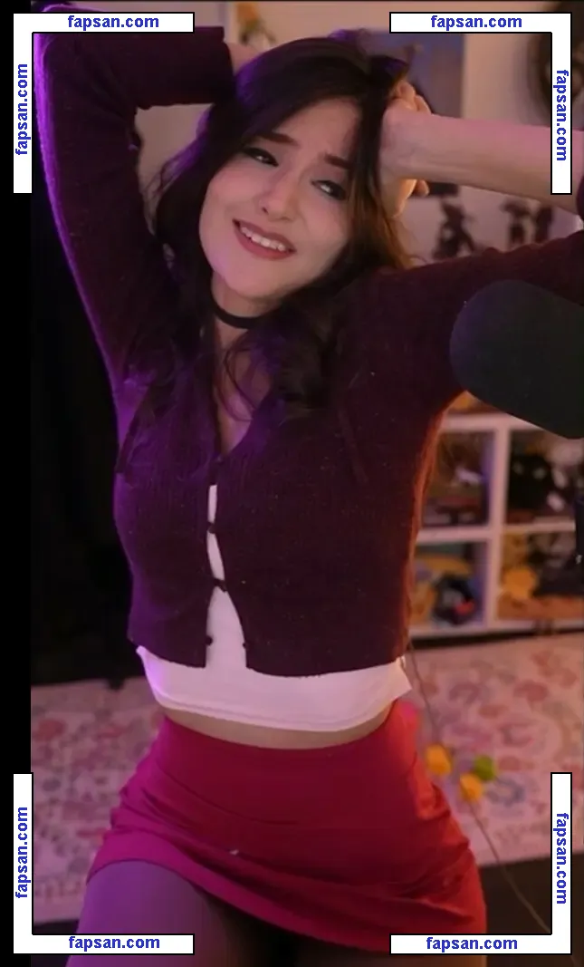 missluality голая фото #0034 с Онлифанс