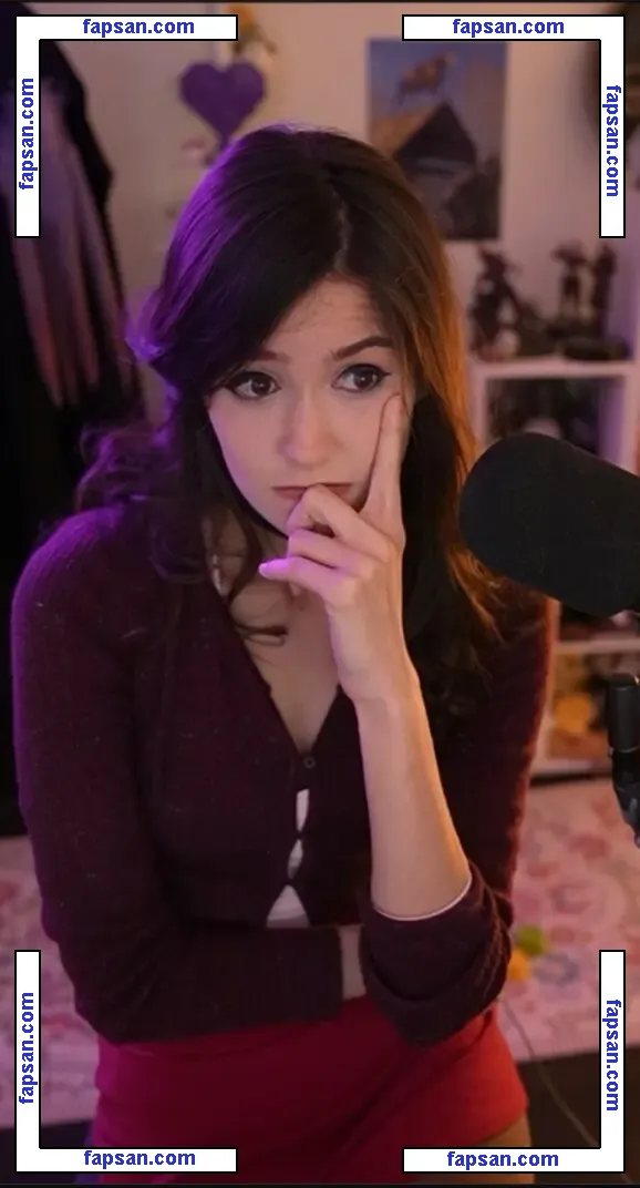 missluality голая фото #0036 с Онлифанс