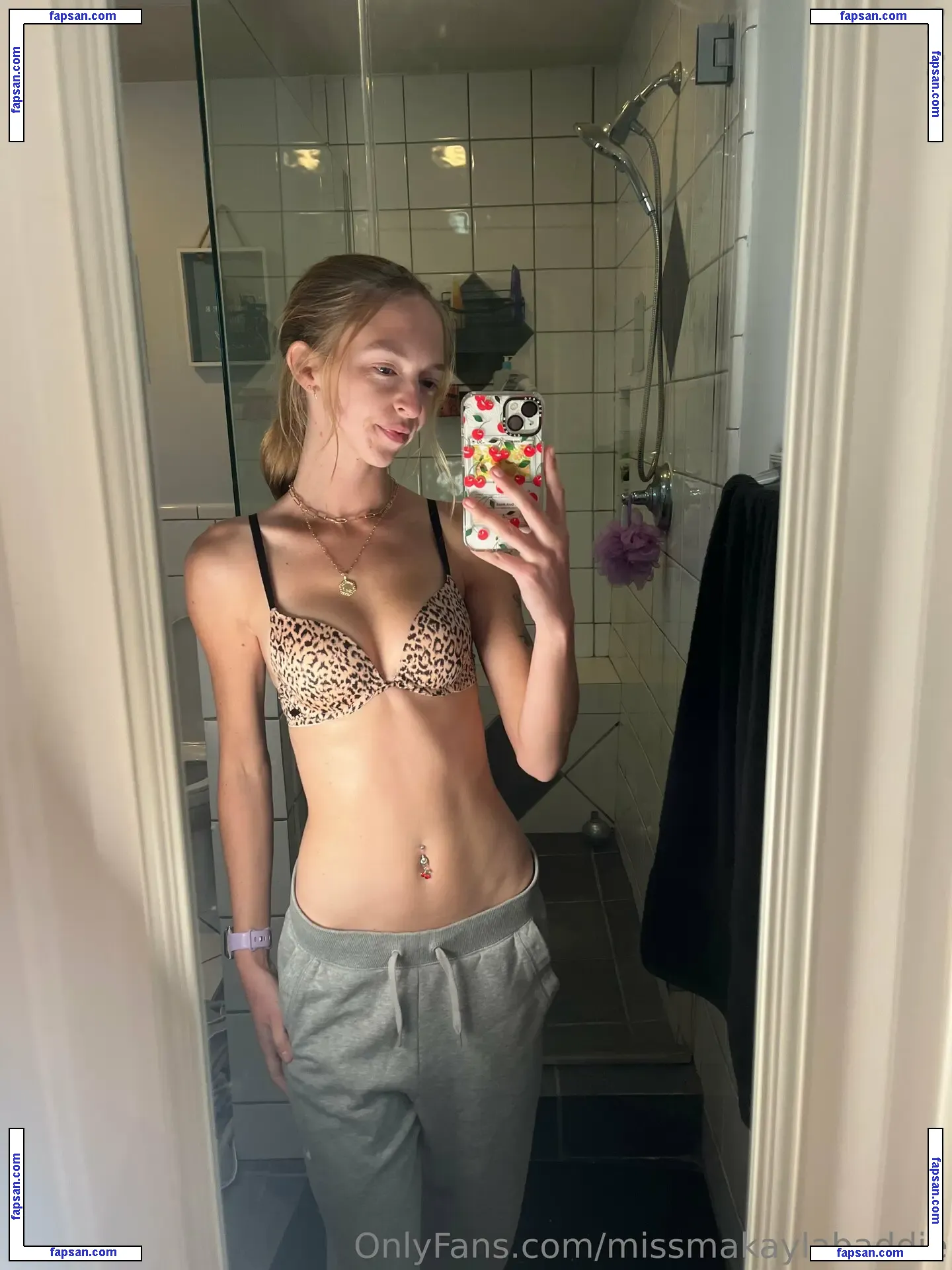 missmakaylabaddie nude photo #0033 from OnlyFans