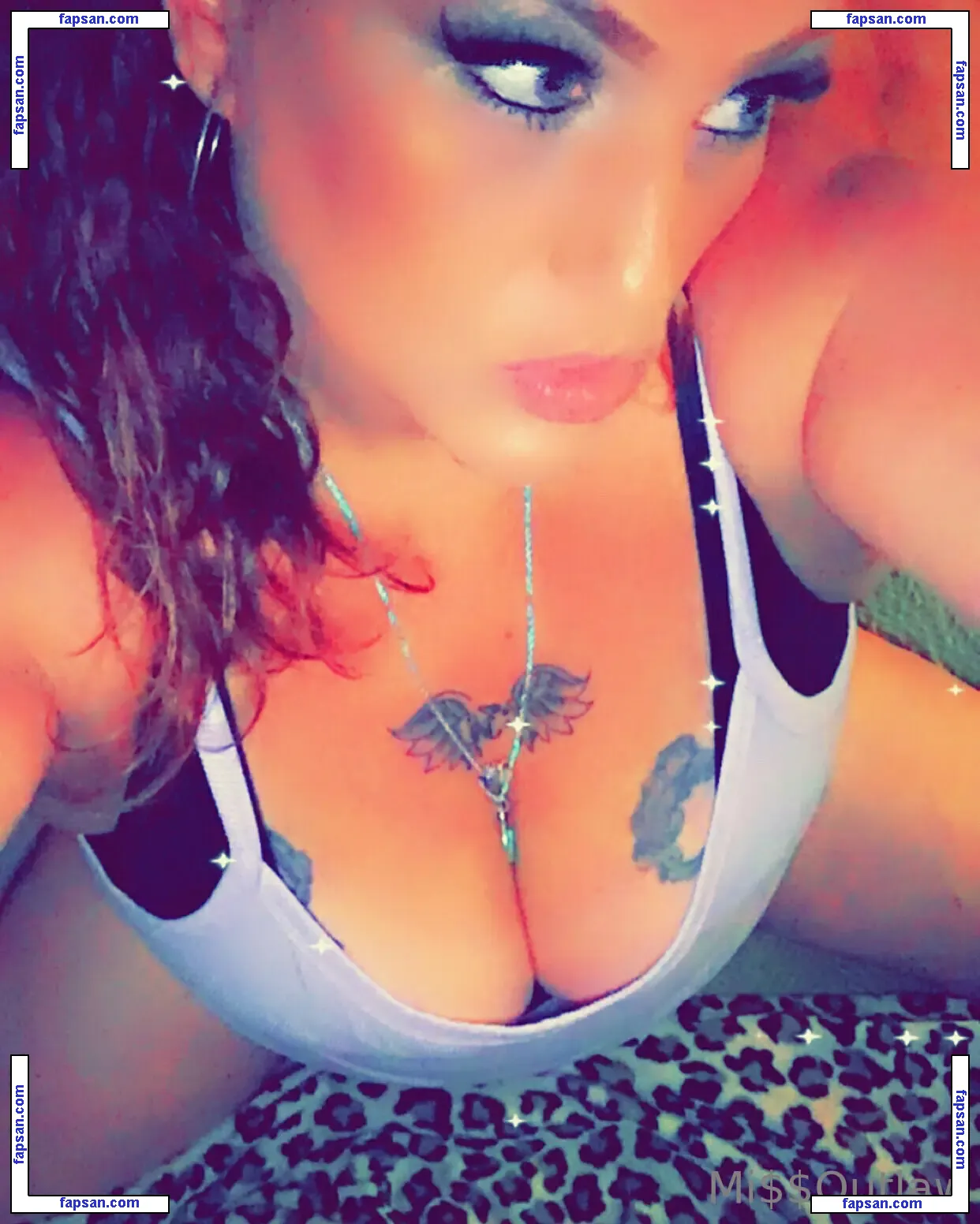 missoutlawakaladyk nude photo #0021 from OnlyFans