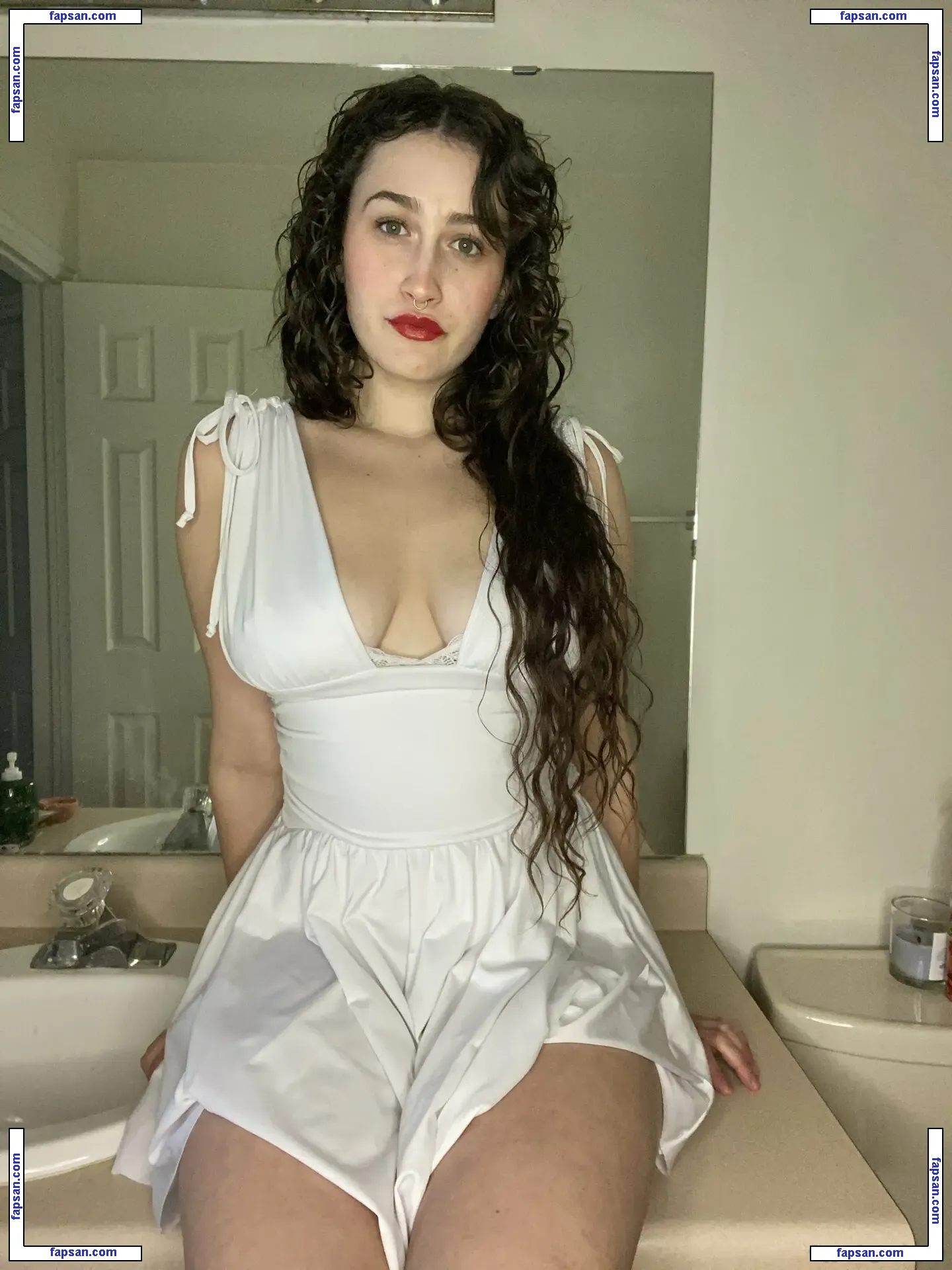 misstaylormichellee nude photo #0001 from OnlyFans