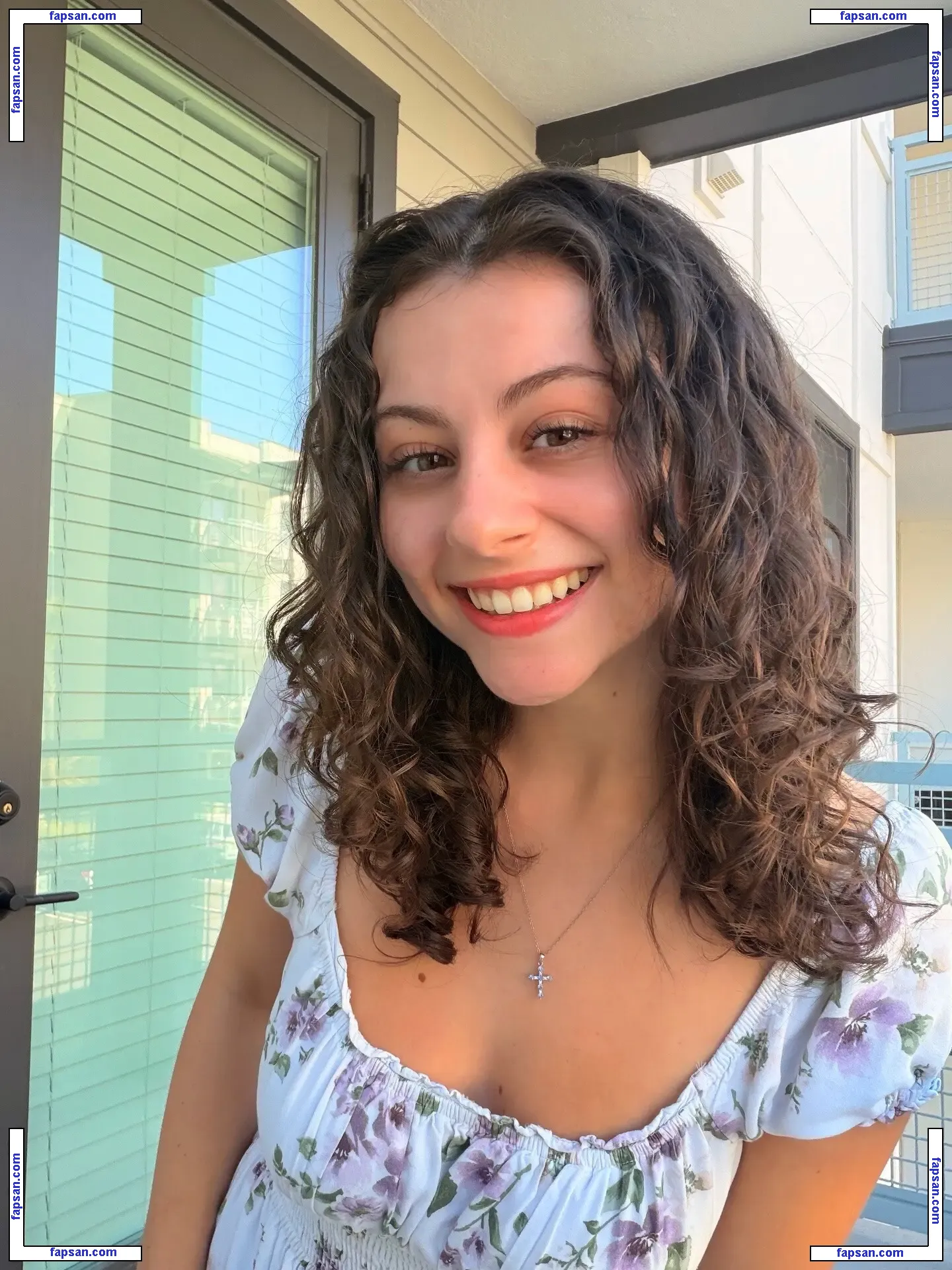 missteencrypto голая фото #0022 с Онлифанс