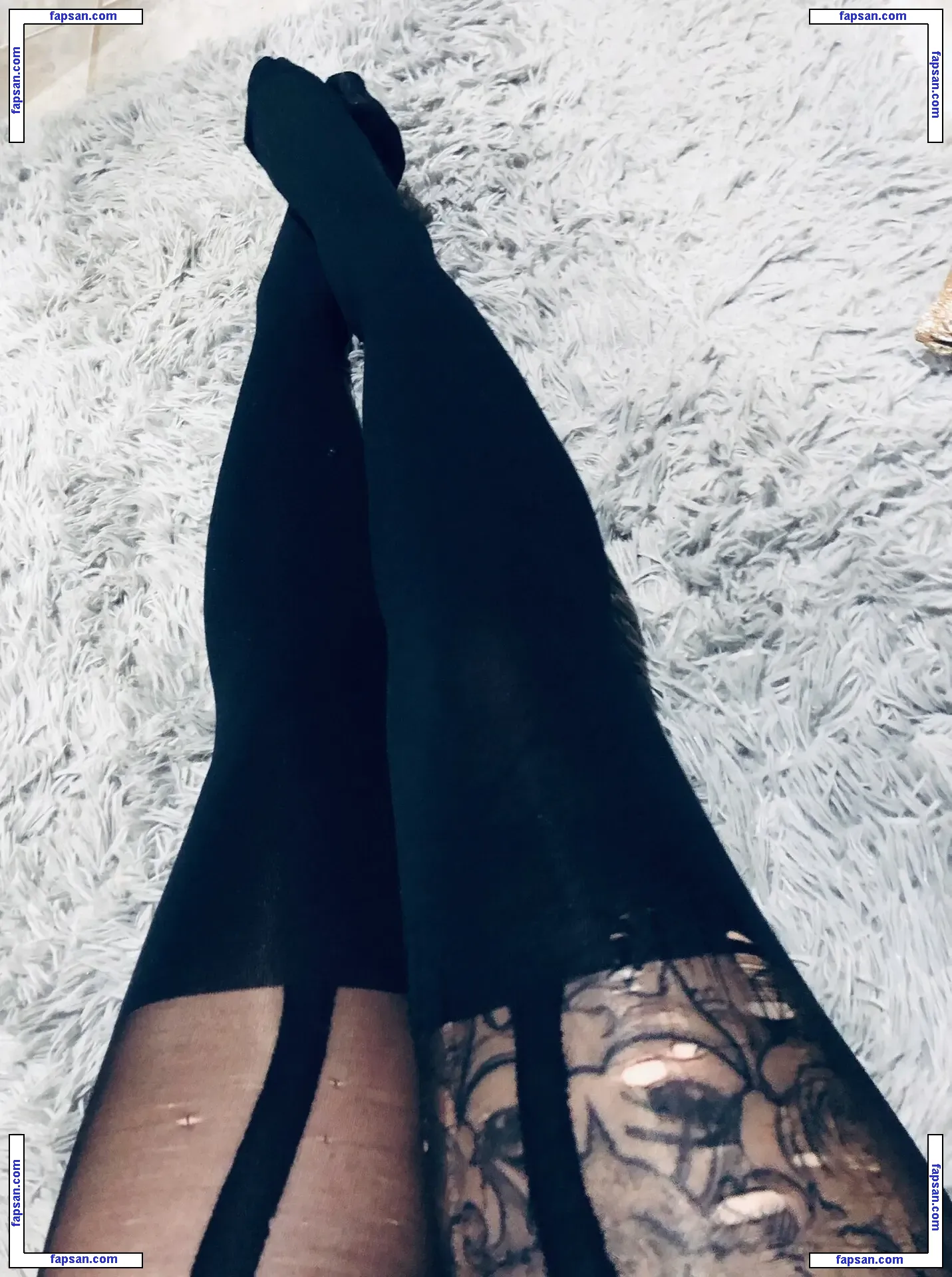 Missthi2 nude photo #0004 from OnlyFans