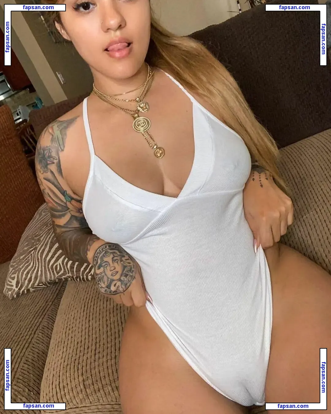 MissTiffy08 nude photo #0015 from OnlyFans