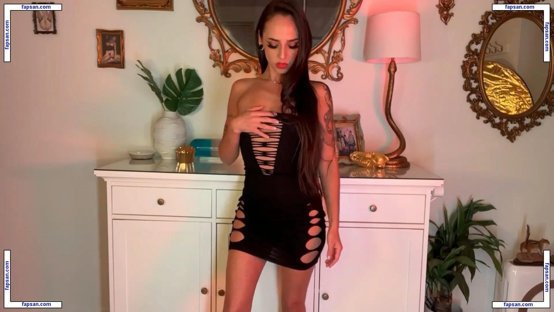 misswhip nude photo #0013 from OnlyFans