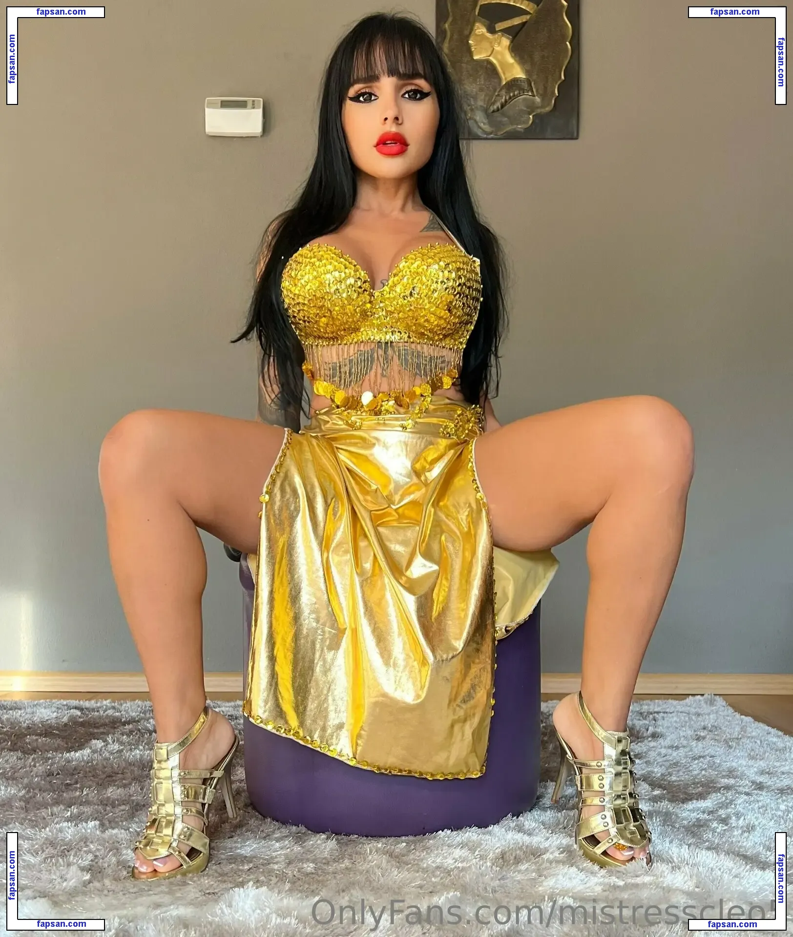 mistresscleo5 nude photo #0027 from OnlyFans