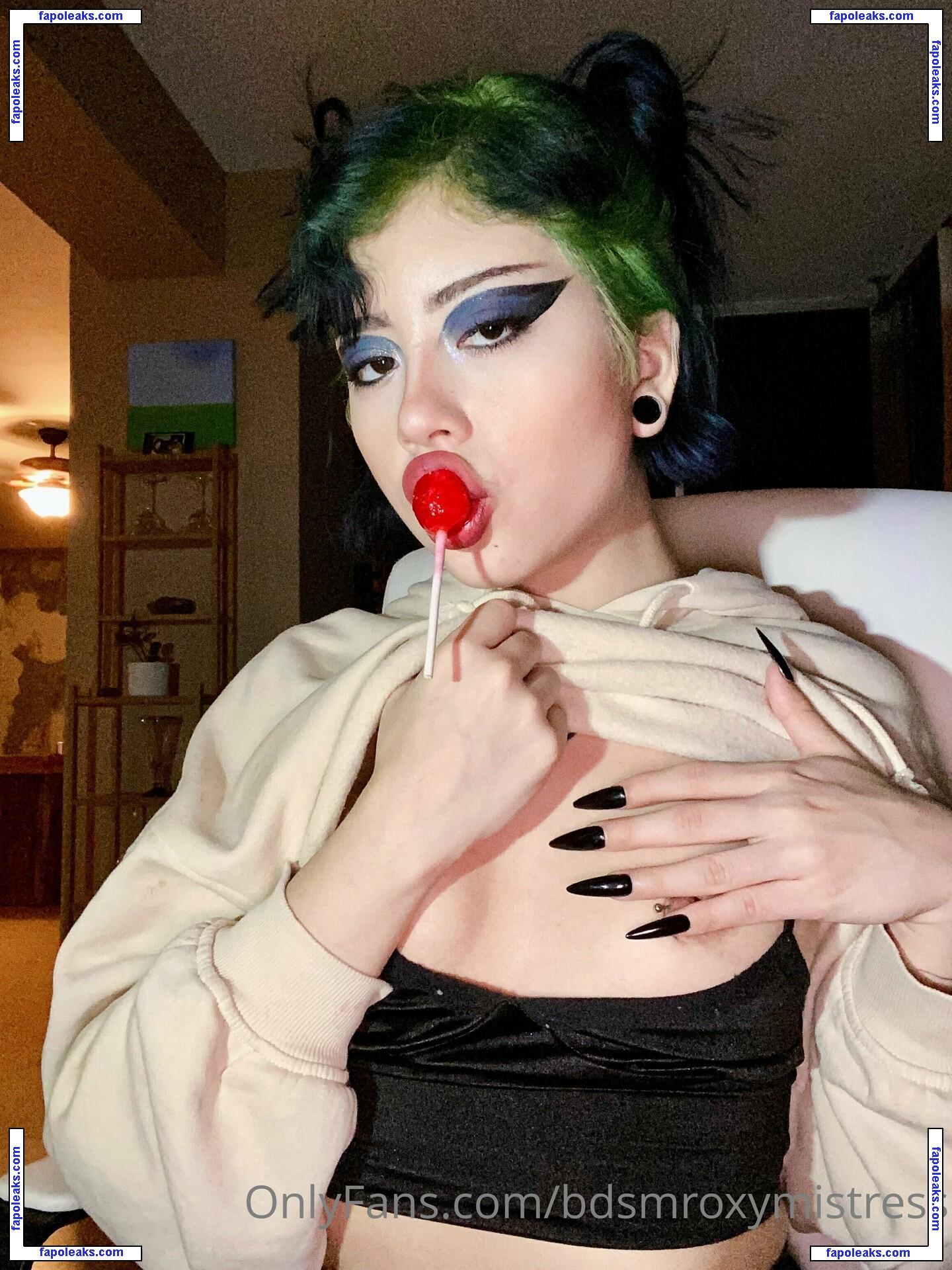 mistressroxybdsm / dirtskrtt nude photo #0024 from OnlyFans